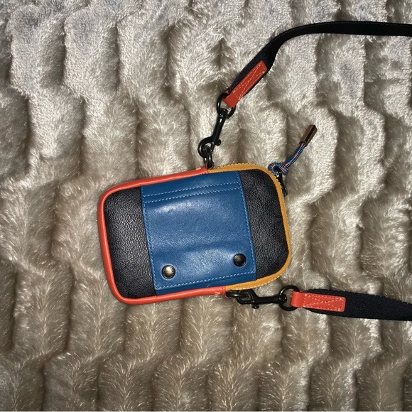 COACH Pacer Covertible Pouch Crossbody Beltbag Signature Colorblock Multi - Picture 5 of 10